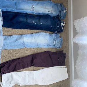 Lot of jeans (American eagle and Hollister)